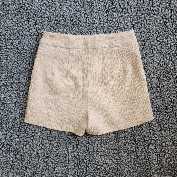 SOLD Express Chic Pink High Waist Shorts 💓 - Picture 2 of 5